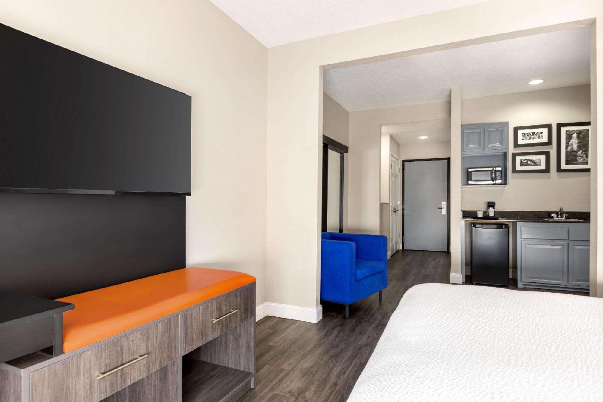 Hotel La Quinta By Wyndham Mt. Laurel - Philadelphia Mount Laurel Exterior foto